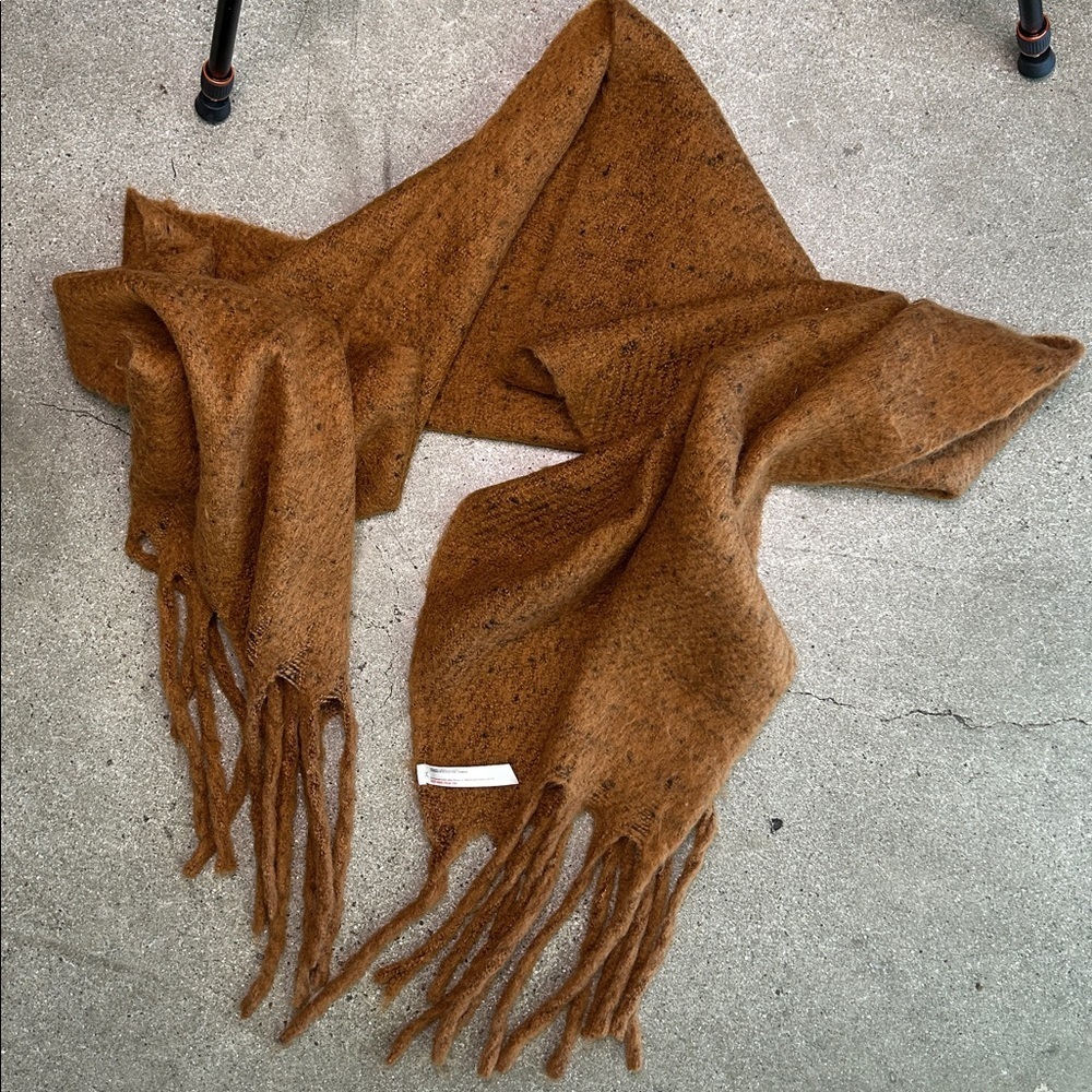 Urban Outfitters Brown Fringe Knit Scarf - Picture 5 of 7